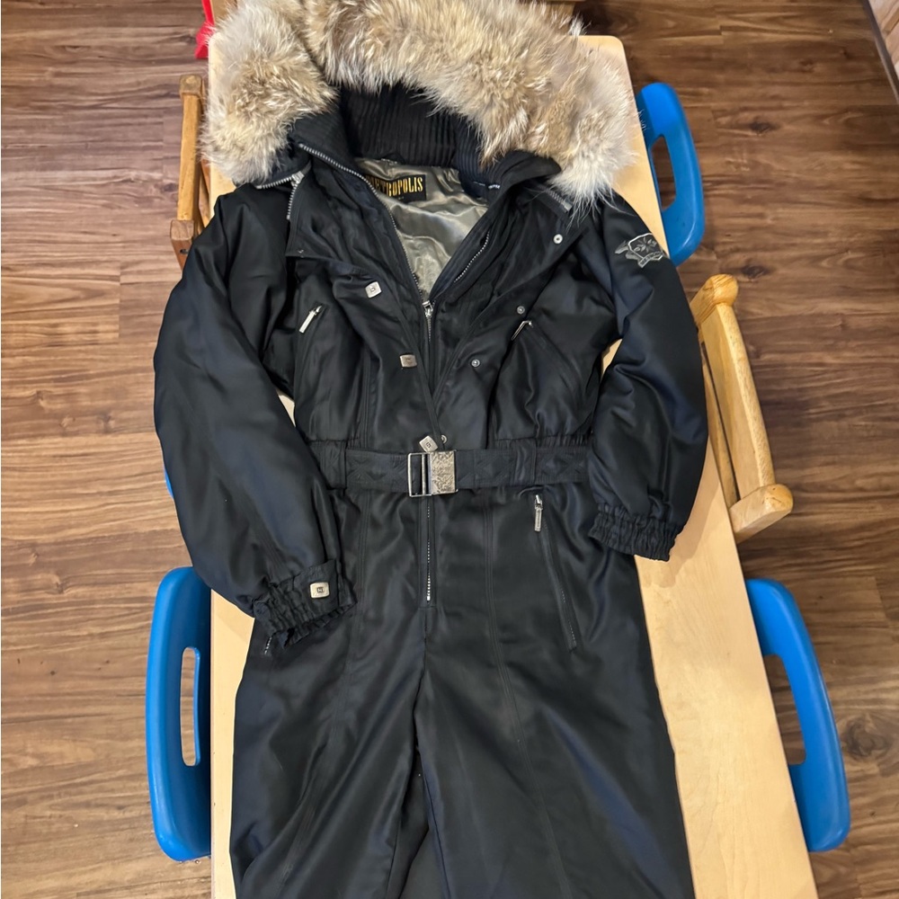 Coyote Fur Metropolis Ski / Snow Suit - Picture 9 of 13